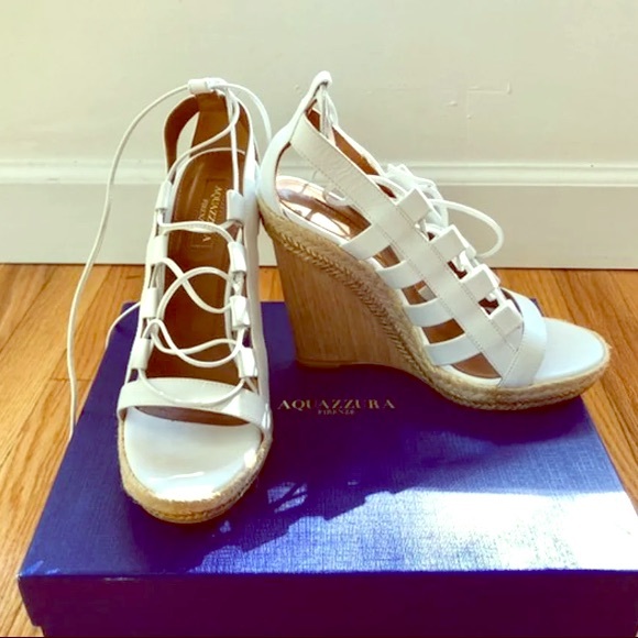 Aquazzura white wedges size 7